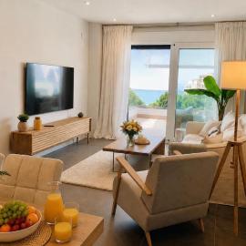 Sea view luxury new apartment Marbella Port