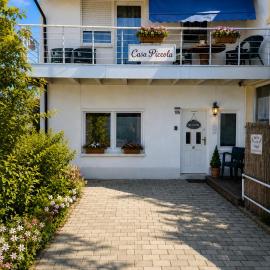 Casa Piccola, hotel u gradu 'Strullendorf'