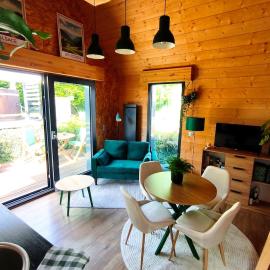 Le Petit Nid Vert - Tiny House & Bain Nordique, hotel in Grendelbruch