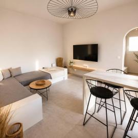Depi's Sea Horizon Apartments