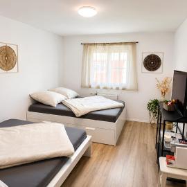 RiverSide Living - Großzügiges Familienzimmer mit eigenem Bad nähe Pferdezentrum