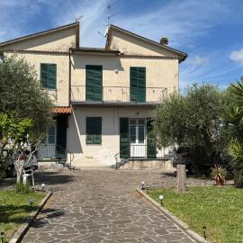 La Casa di Katia, viešbutis Pizoje