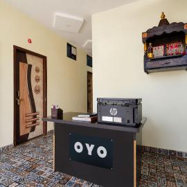 SPOT ON Crystal Crown Hotel: Patna şehrinde bir otel