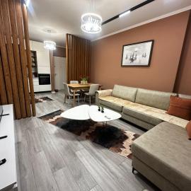 Kleo Apartment - Univers City Residence Near Tirana Airport, hotel v destinácii Ljaknasi