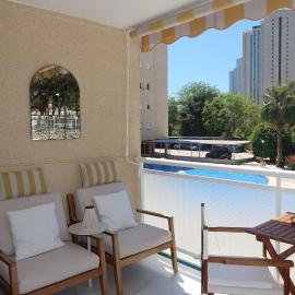 CASA GIA l Luxury apartment Benidorm, hotel u Benidormu