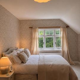 Cosy Country Cottage