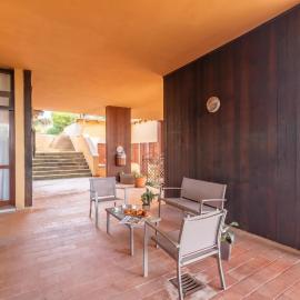 Secret Garden House - Happy Rentals, hotel in Marina di Portisco