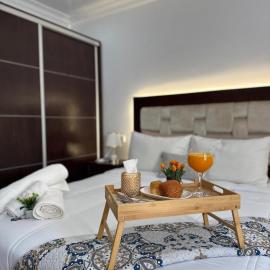 APARTAMENTOS ALBATROS, hotel in Asilah