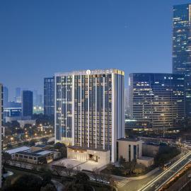 Atour S Hotel Zhengzhou High-Speed Rail East Station MixC
