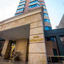 Millenium Mendoza Apartments, hotell i Mendoza
