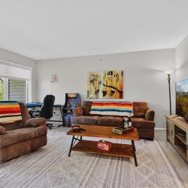 Golf Access Summer - Escape Wintergreen Resort - 3BR3BA, Pets OK & Sleeps 12 – hotel w mieście Mount Torry Furnace