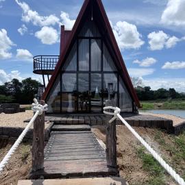 Nelli Kale Holiday Resort، فندق في Huratgamuwa