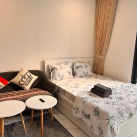Vinhomes Grand Park Homestay - Opus One House