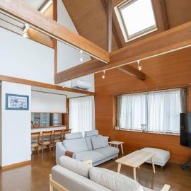Ryuman Lake Villa، فندق في تاكاماتسو