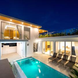 luxury villa jungle