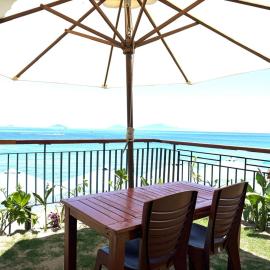 Hidden Beach Bungalow Sea View, hotel in Hoi An