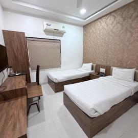 Hotel SR Executive, Akola, hotell sihtkohas Akola