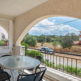 Kyma Arch House