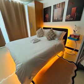 Casa Familia - Azure Residences