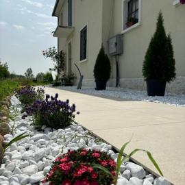 Vigne Del Garda, hotel in Villafranca di Verona
