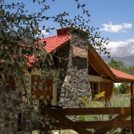 Las Espuelas Casas de Montaña, hotel din Potrerillos