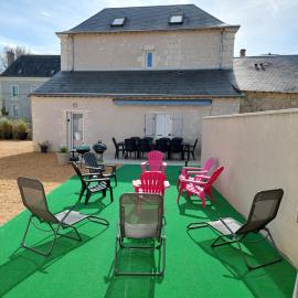 Superbe gite familial pour 10 personnes à Gizeux, hotel a Gizeux