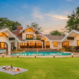 Gulmohar Gardens by StayVista - 6BHK Villa with Bar & Private Pool