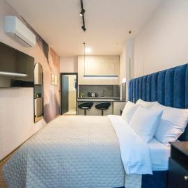 Loco Studio Apartments - Private Entrance & Self Check-in, hotel in Zagreb
