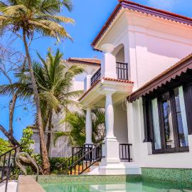 ELIVAAS Villa Seine Indo-Portuguese 3-BHK villa with a Kid's Room, Private pool Near Candolim Beach, hotel Nerul városában