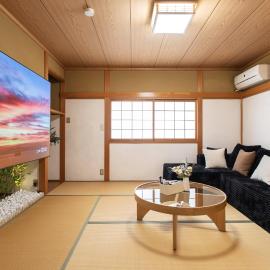 136sqm Entire Japanese House 6 Min to JR Teradacho Kids Room and Home Theater Sleeps 10 Easy Access to Tennoji and Namba