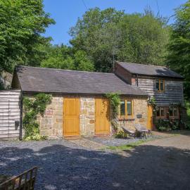 The Lime Kiln Keepers Cottage, hotel in Ellesmere