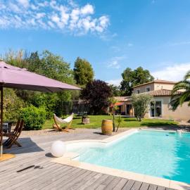 Villa Andria Family-friendly petanque playful spirit & pool, hotel in Béziers