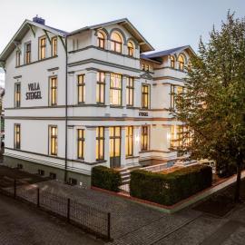 OSTKÜSTE - Villa Steigel Design Apartments, hotel in Ahlbeck