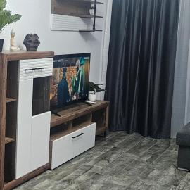 Elegant escape studio, Hotel in Râmnicu Vâlcea