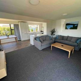 Newly renovated home, Hotel in Blenheim