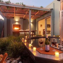 17 Marine - Apt 103 - Private Hot Tub & Garden