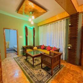 Cozy Himalayan Stay in Scenic Sainj Valley, hotel in Sainj