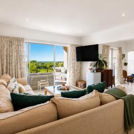 Lagoon Breeze Apartment - Goose Valley