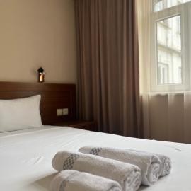 HOTEL L - Bakuri, hotel a Batumi