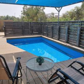 Kedem Mountain - Pool and Hot Tub in the Desert, hotel in Merhav Am