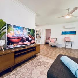 Serene Saltair, Hotel in Redland Bay