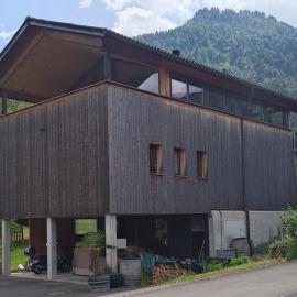 Green Swiss Mountain Paradise, отель в городе Гисвиль