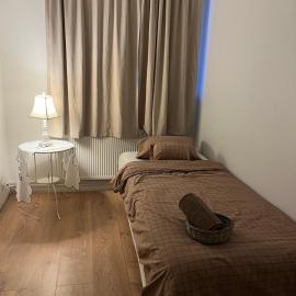 Quarto single