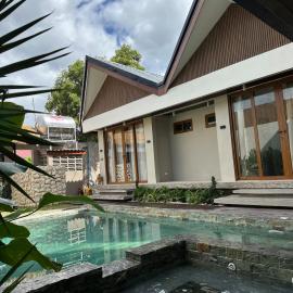 The Lake House Taguig near Bgc