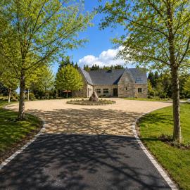 Domaine de Montloue - Relais Bien-être, hotelli kohteessa Mellac