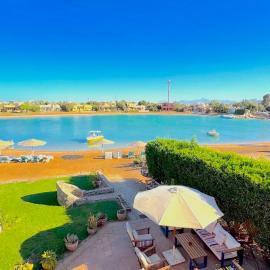 El Gouna Nubian Lagoonfront Villa - 4BR, 9 Guests
