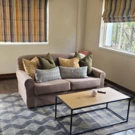Lanina Fife Avenue Apartment