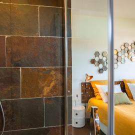 LA MAISON DES BOIS D'OCRE - Chambres d'hôtes PREMIUM, hotel em Vantoux