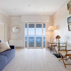 Loft sea view close to Monaco