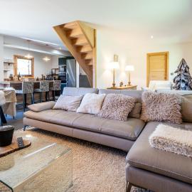 Chalet Nanouk - exposé plein sud, hotel in La Salle-les-Alpes